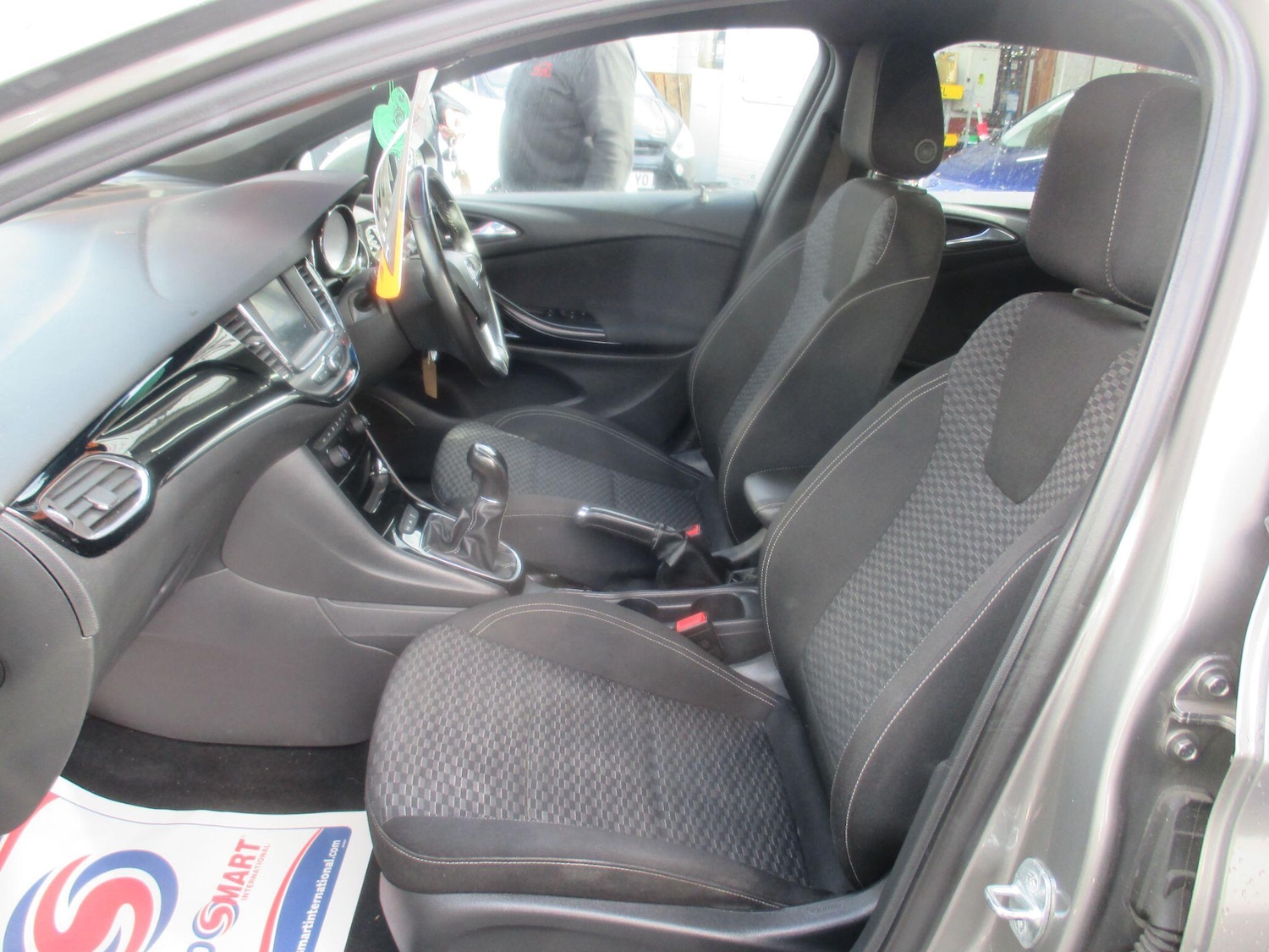 Used Vauxhall Astra 2017 for sale - 75949073: Photo 16