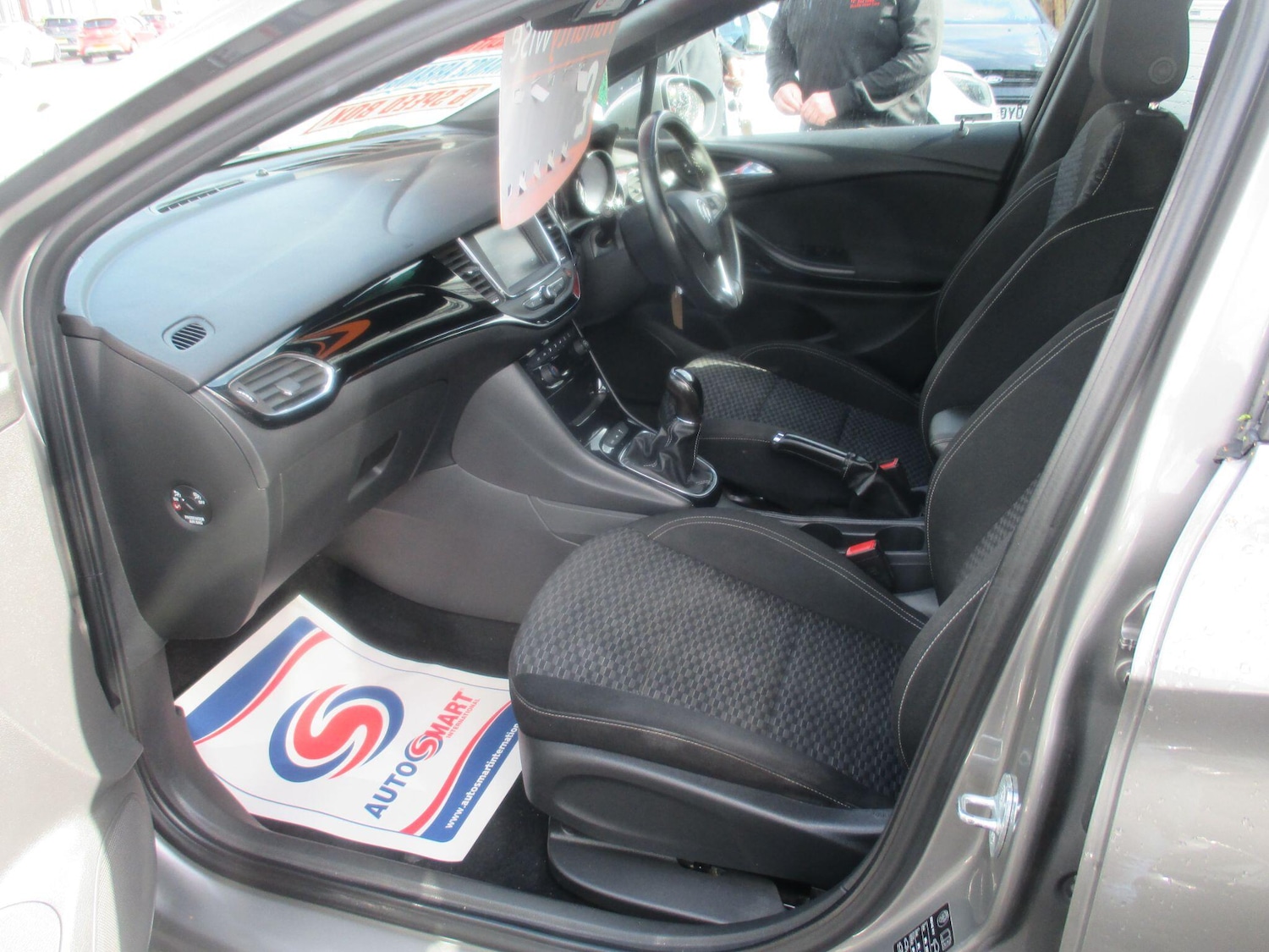 Used Vauxhall Astra 2017 for sale - 75949073: Photo 17