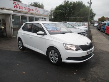 Used Skoda Fabia 2015 for sale - 76995390: Photo