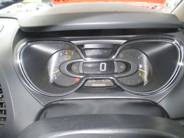 Used Renault Captur 2016 for sale - 76122264: Photo 22