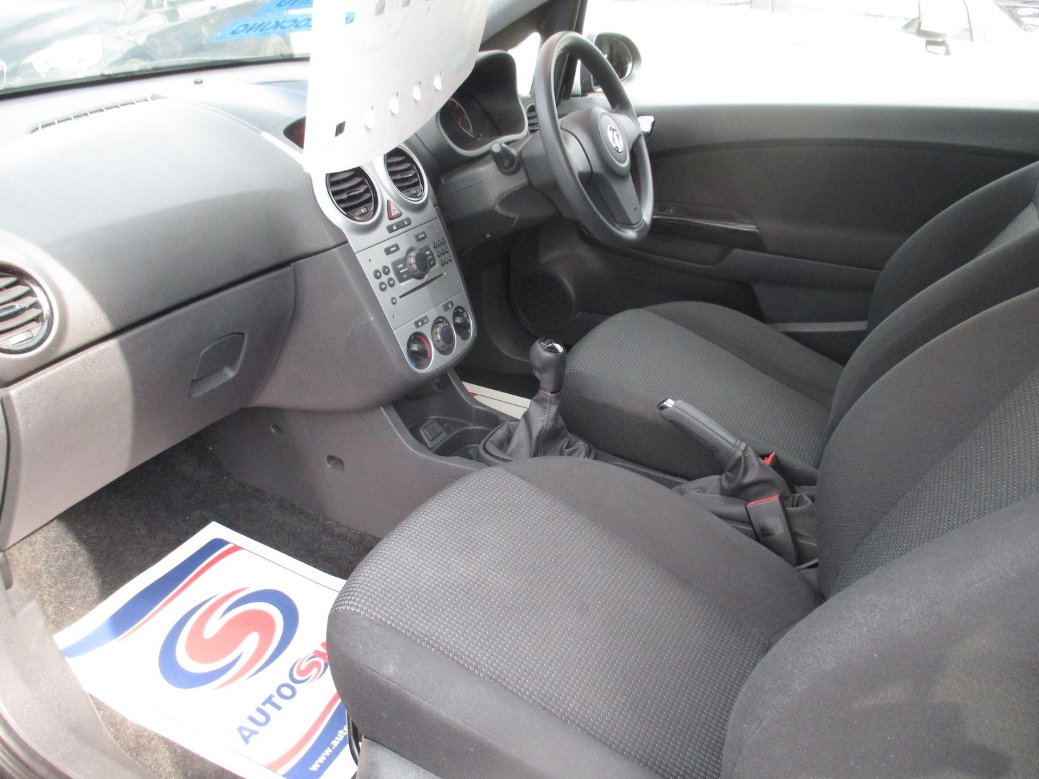 Used Vauxhall Corsa 2014 for sale - 76271025: Photo 20
