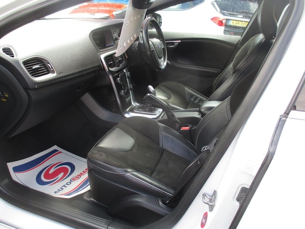 Used Volvo V40 2014 for sale - 75401383: Photo 27