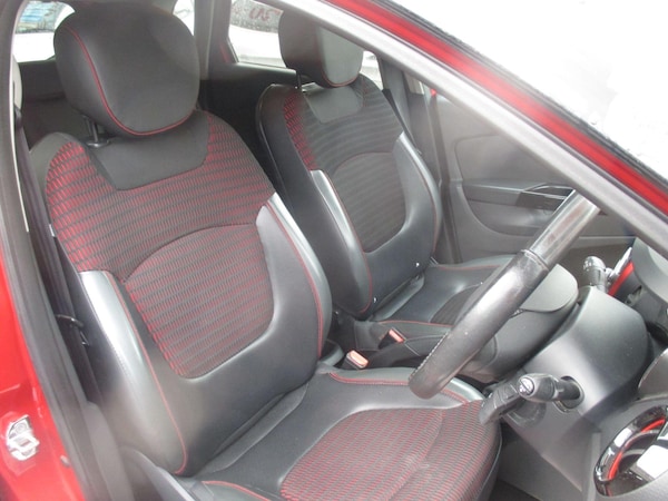 Used Renault Captur 2015 for sale - 76085364: Photo 17
