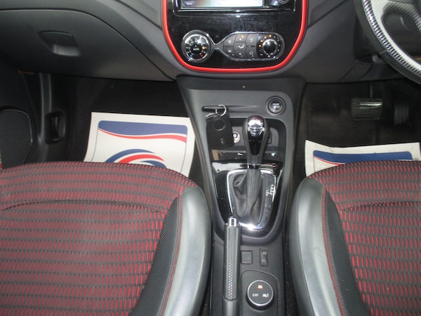 Used Renault Captur 2015 for sale - 76085364: Photo 25