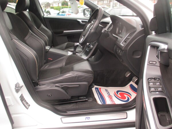 Used Volvo XC60 2015 for sale - 76083668: Photo 15