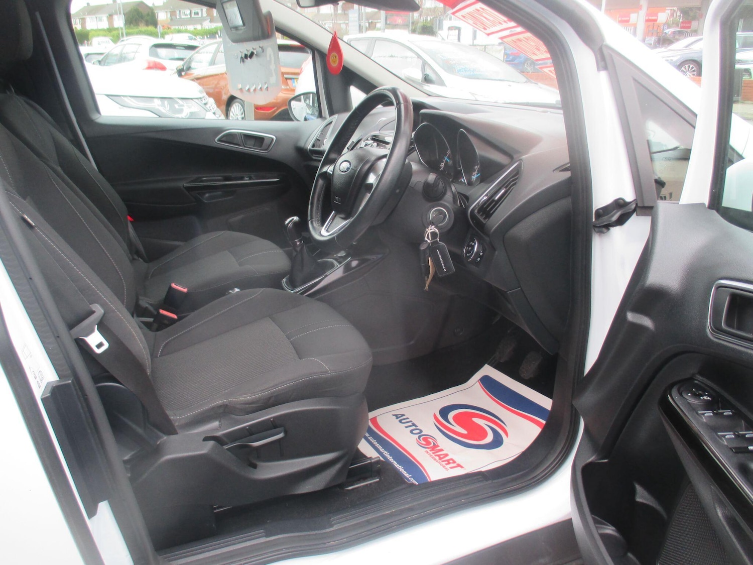 Used Ford B-MAX for sale - 78136449: Photo 10