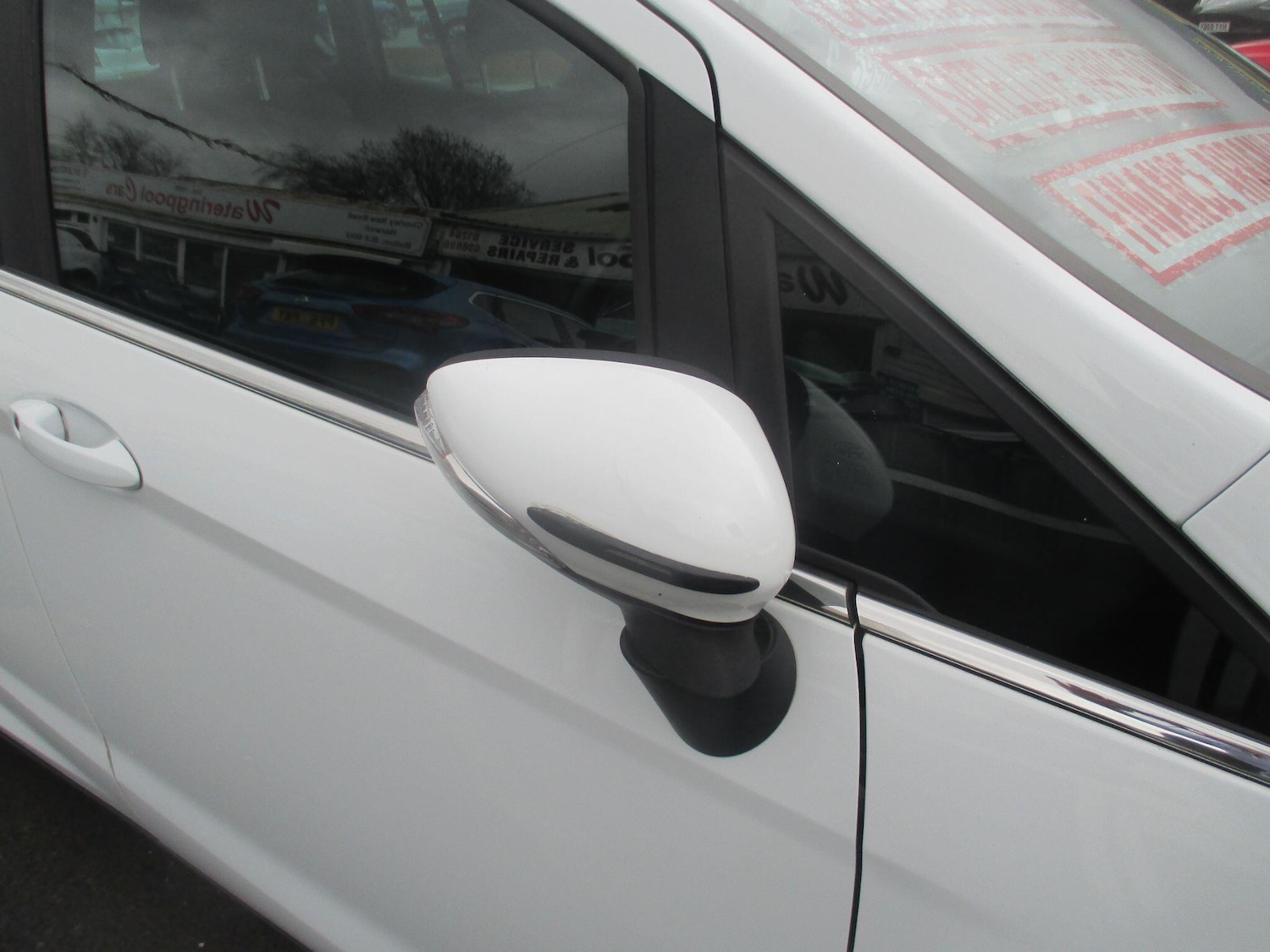 Used Ford B-MAX for sale - 78136449: Photo 31