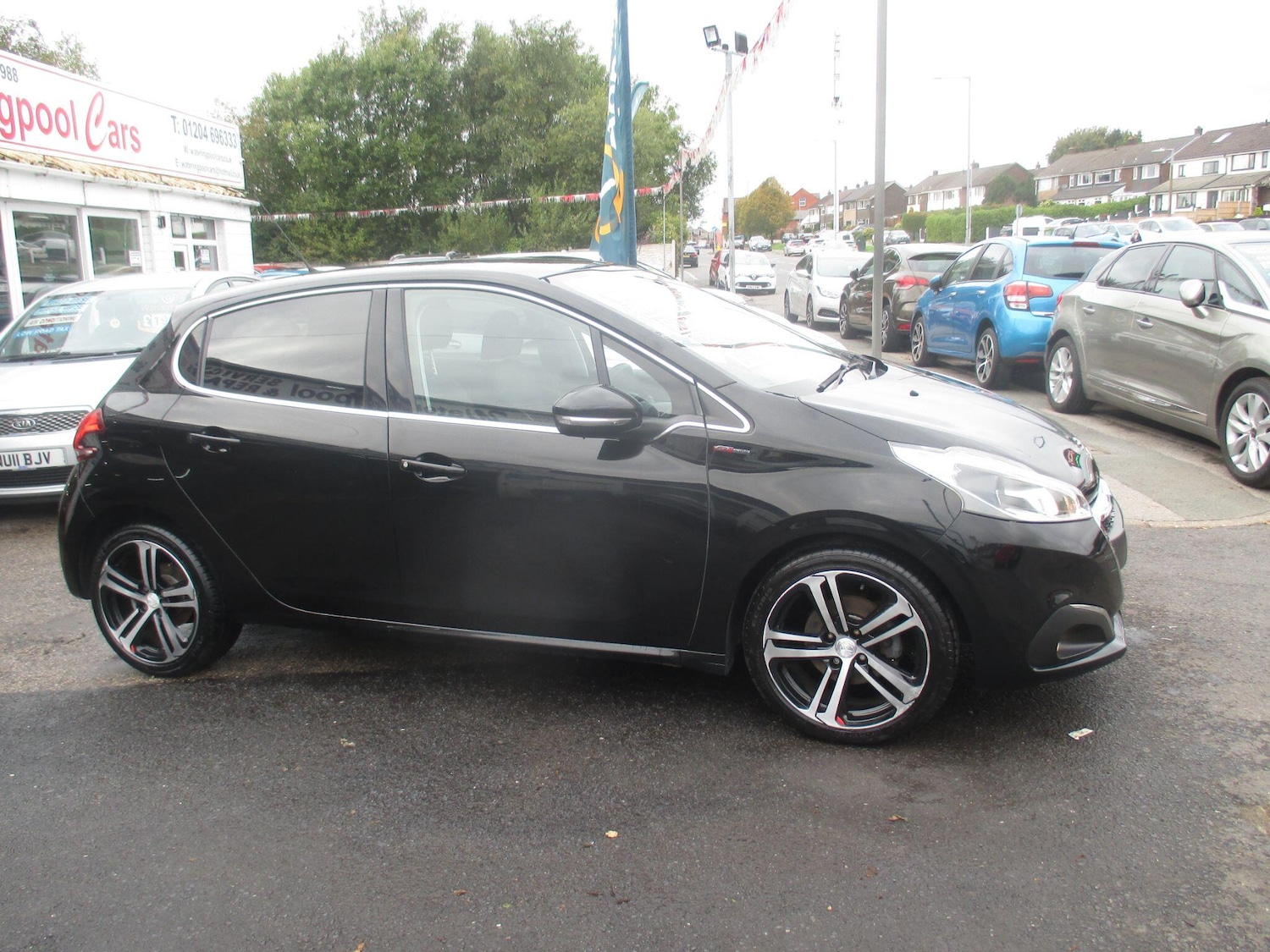 Used Peugeot 208 2015 for sale - 76988991: Photo 12