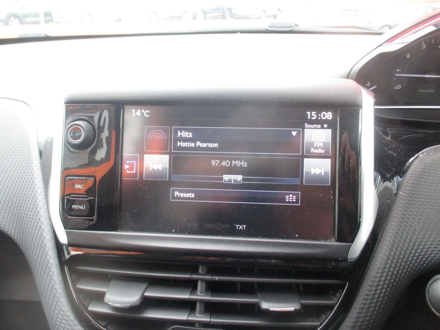 Used Peugeot 208 2015 for sale - 76988991: Photo 29