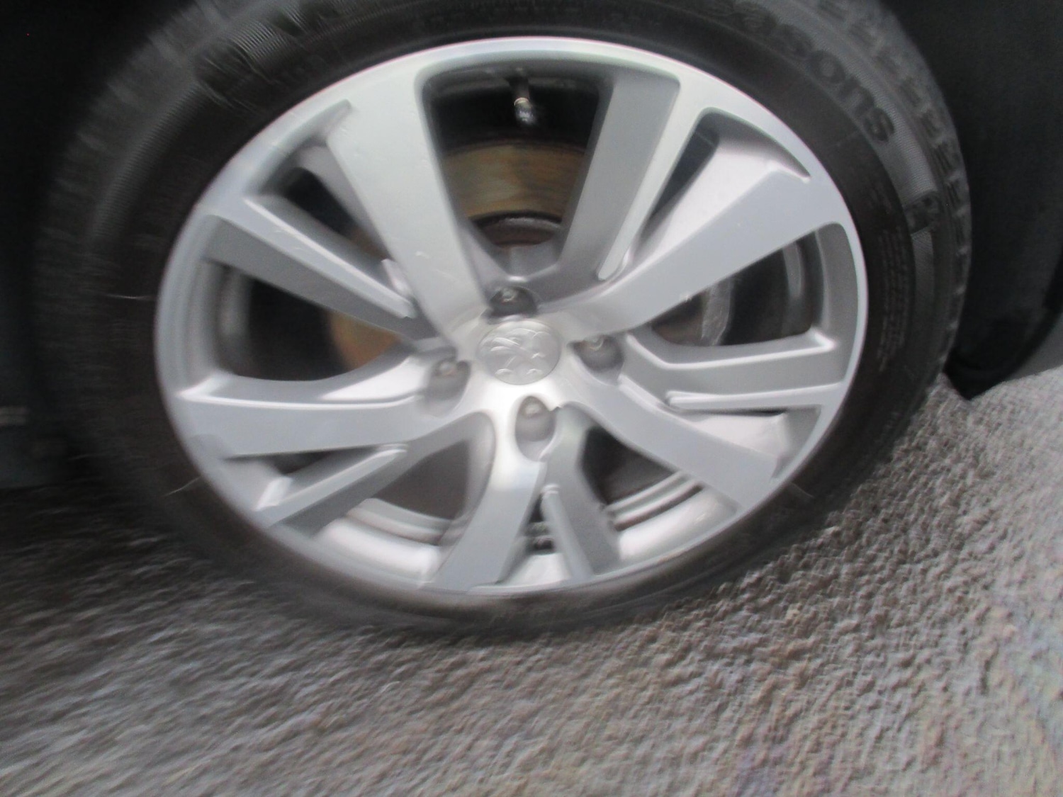 Used Peugeot 2008 2017 for sale - 77468744: Photo 29