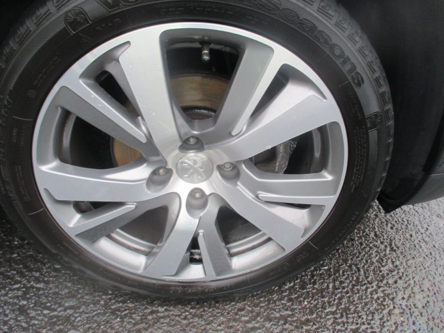 Used Peugeot 2008 2017 for sale - 77468744: Photo 30