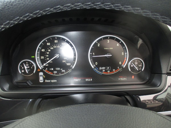 Used BMW 5 Series 2015 for sale - 76260336: Photo 32