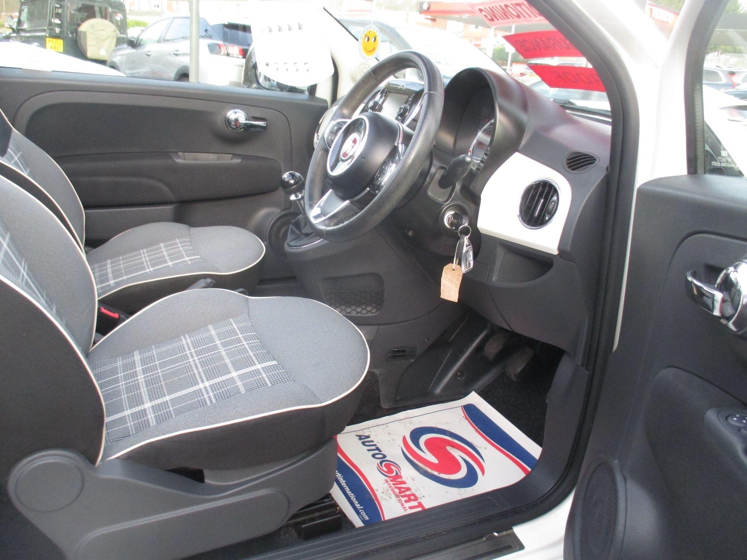 Used Fiat 500C 2017 for sale - 76645348: Photo 20