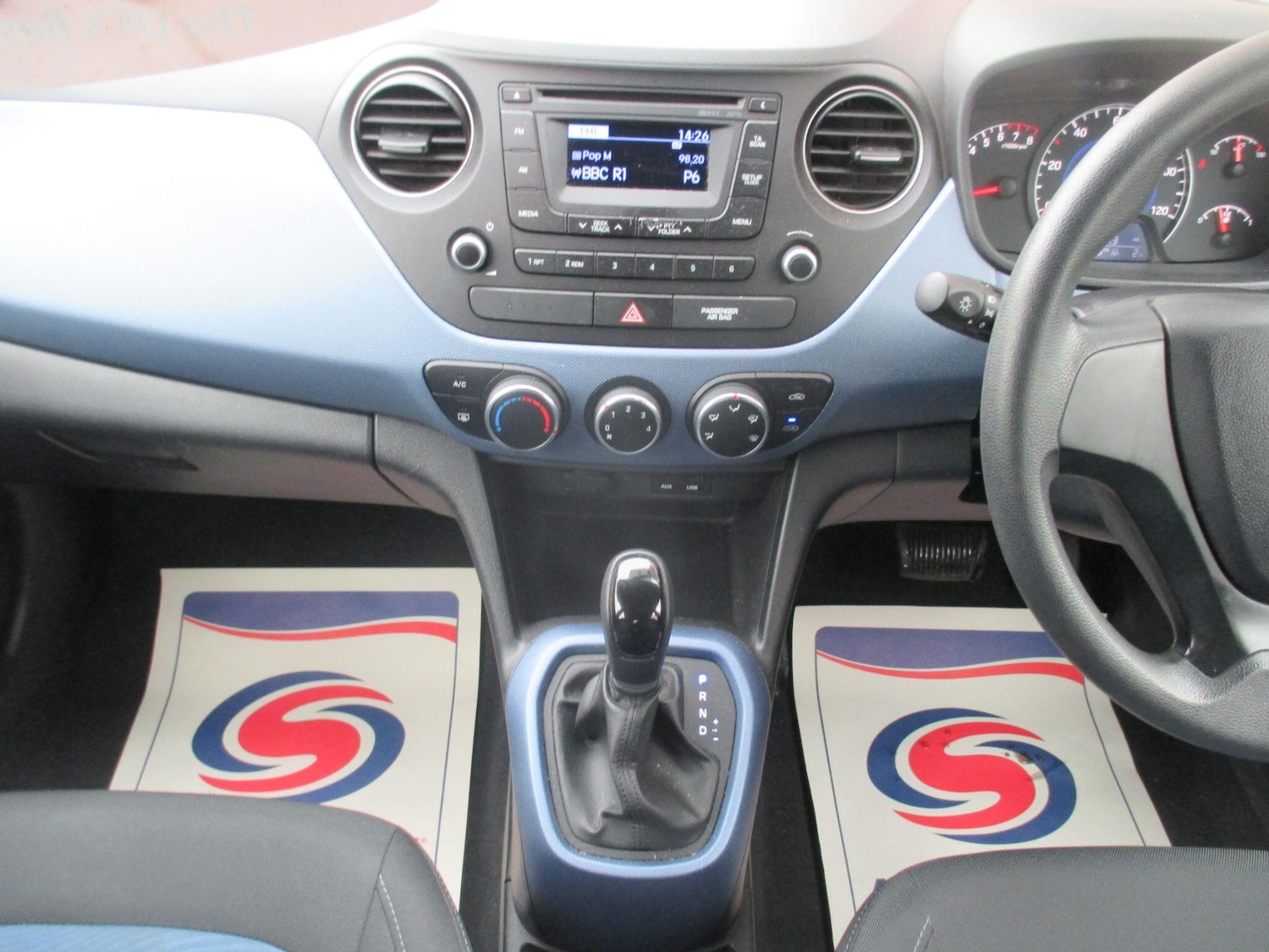 Used Hyundai i10 2017 for sale - 77330679: Photo 22