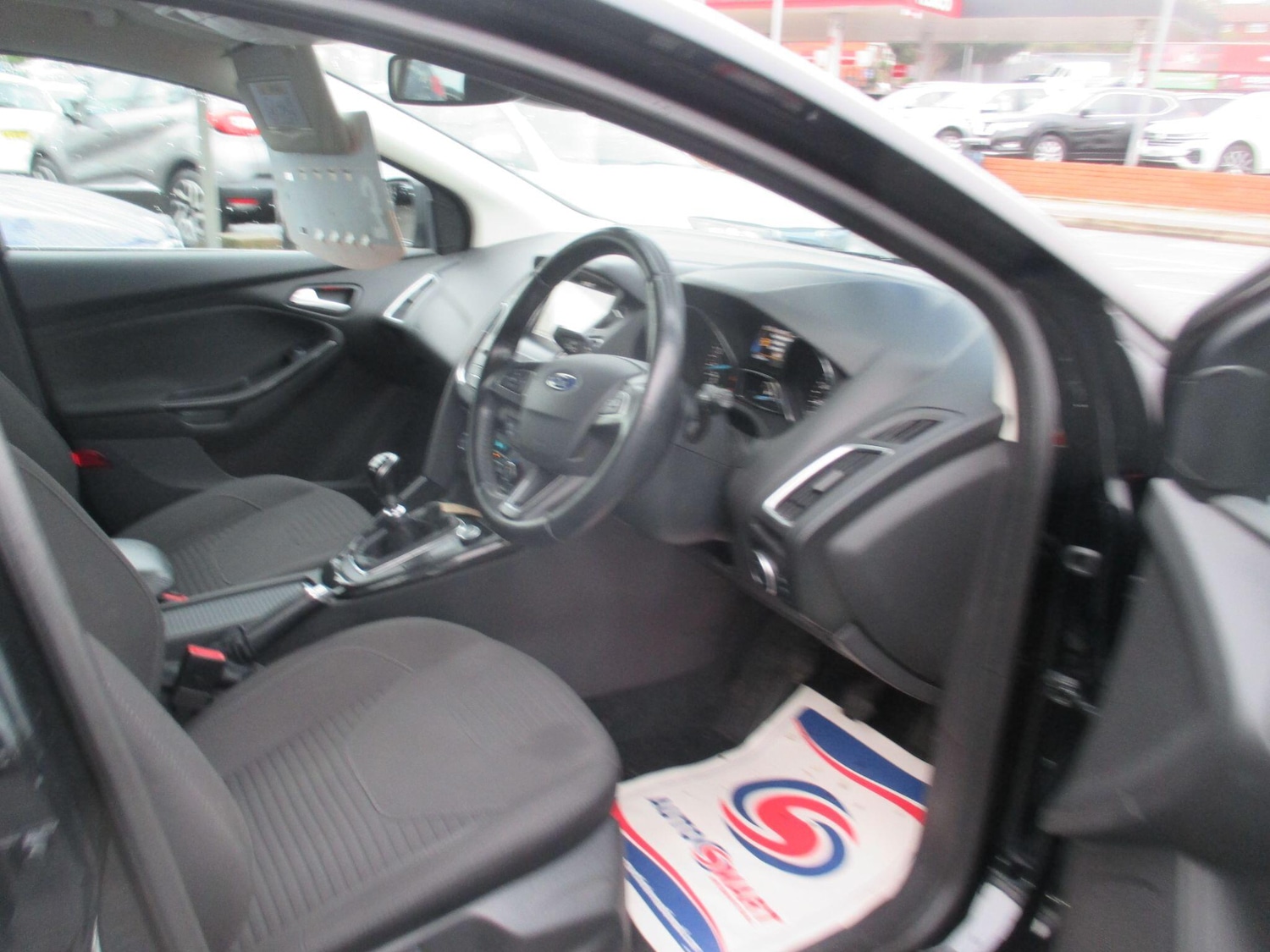 Used Ford Focus 2017 for sale - 77215418: Photo 18