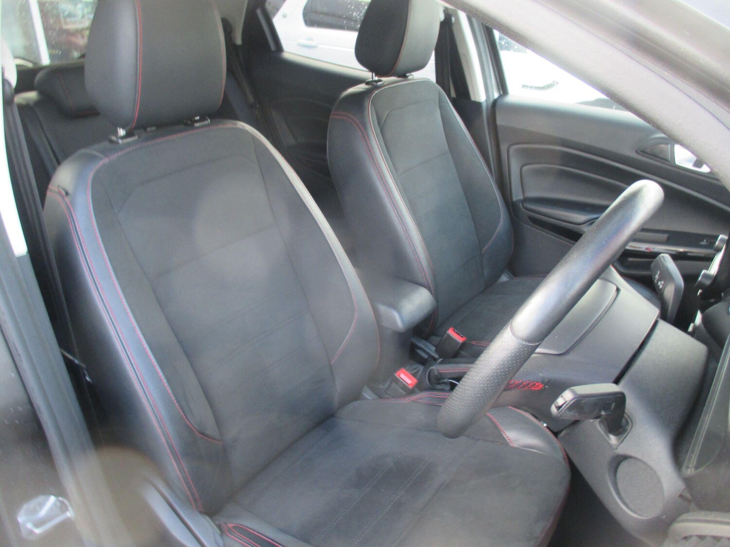 Used Ford Ecosport 2019 for sale - 77598299: Photo 16