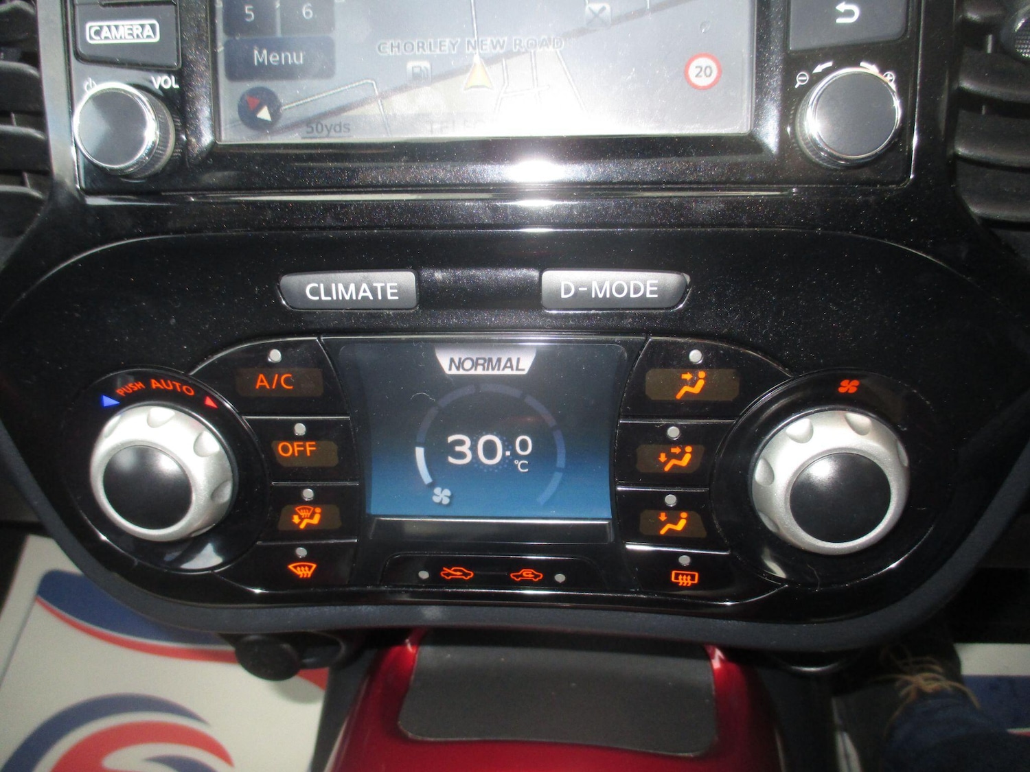 Used Nissan Juke 2015 for sale - 76522398: Photo 32