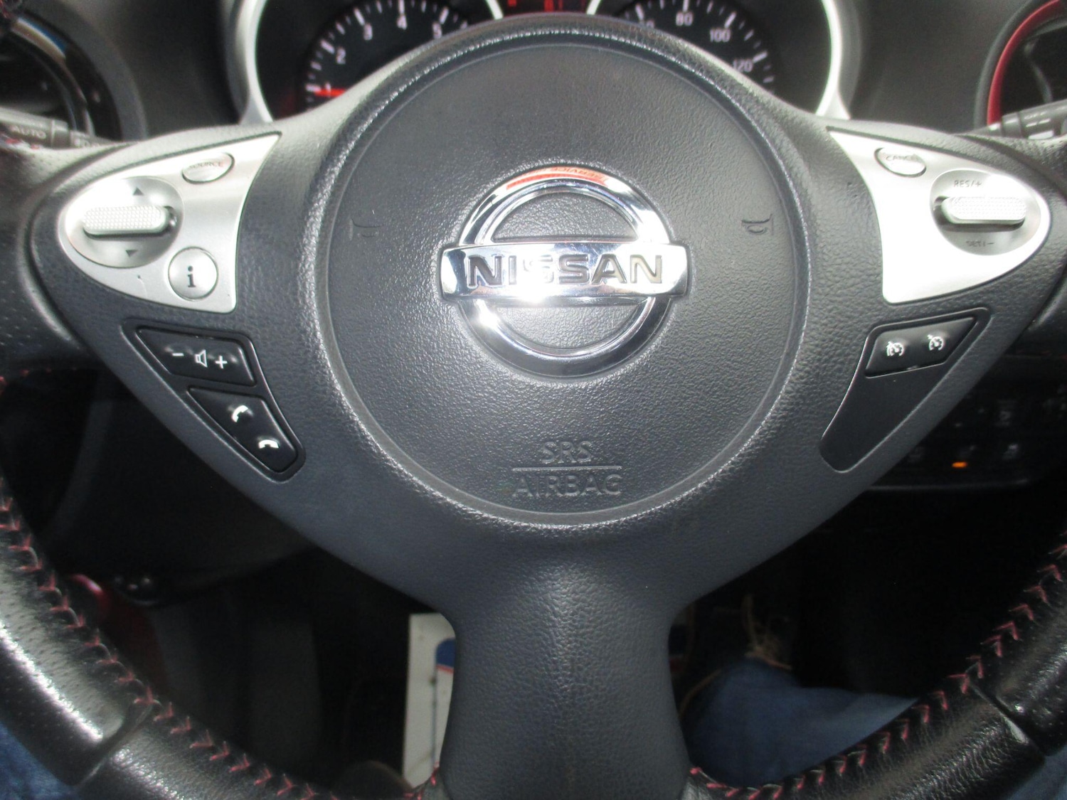 Used Nissan Juke 2015 for sale - 76522398: Photo 35