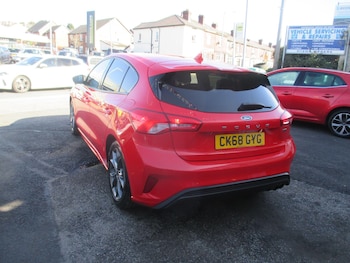 Used Ford Focus 2018 for sale - 77598510: Photo