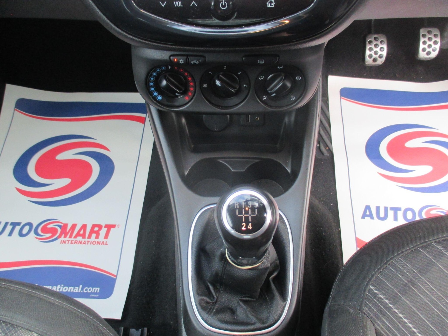 Used Vauxhall Corsa 2015 for sale - 77291926: Photo 13