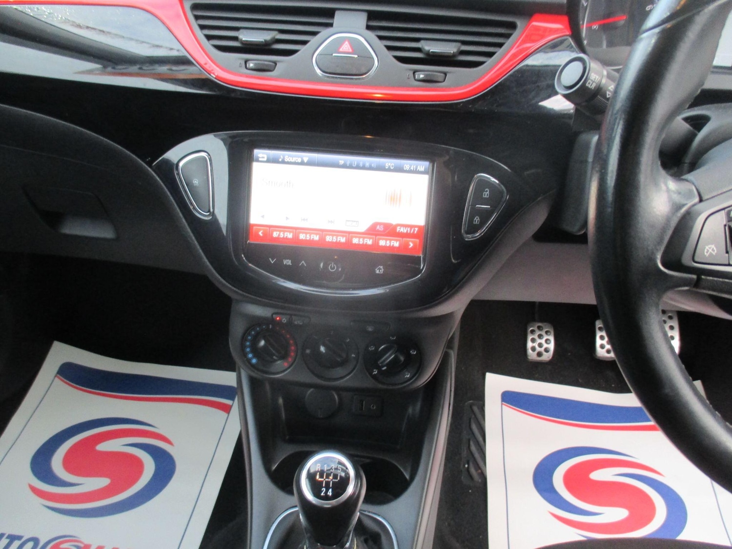 Used Vauxhall Corsa 2015 for sale - 77291926: Photo 14