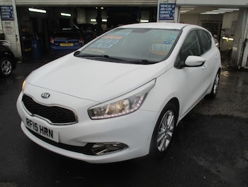 Used Kia Ceed 2015 for sale - 77671104: Photo