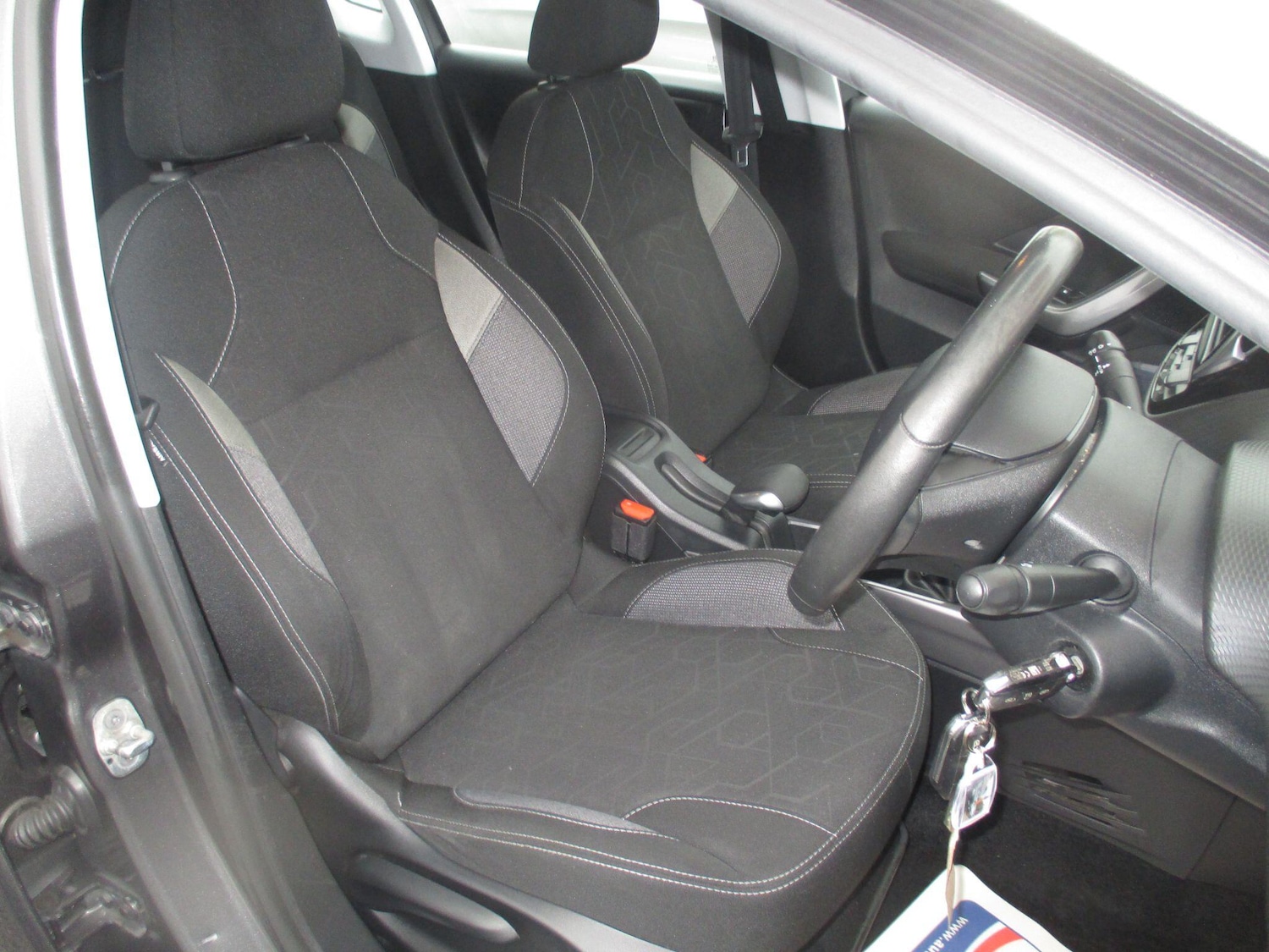 Used Peugeot 2008 2016 for sale - 76226657: Photo 14