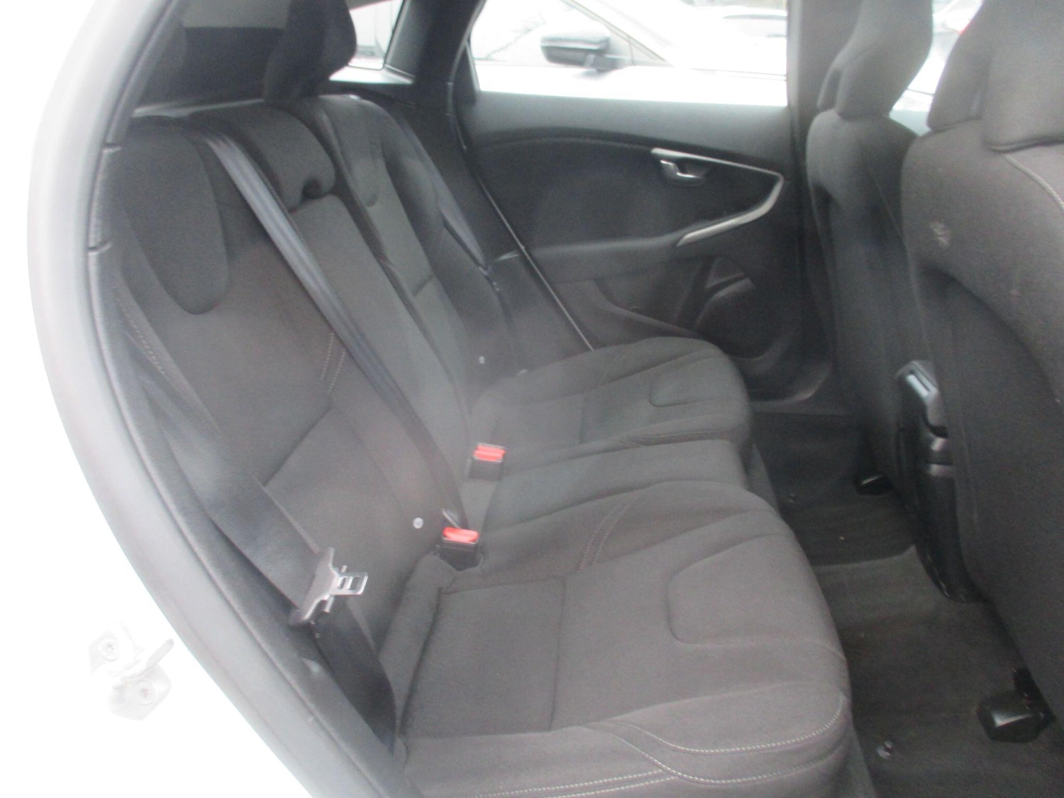 Used Volvo V40 2015 for sale - 76498972: Photo 15