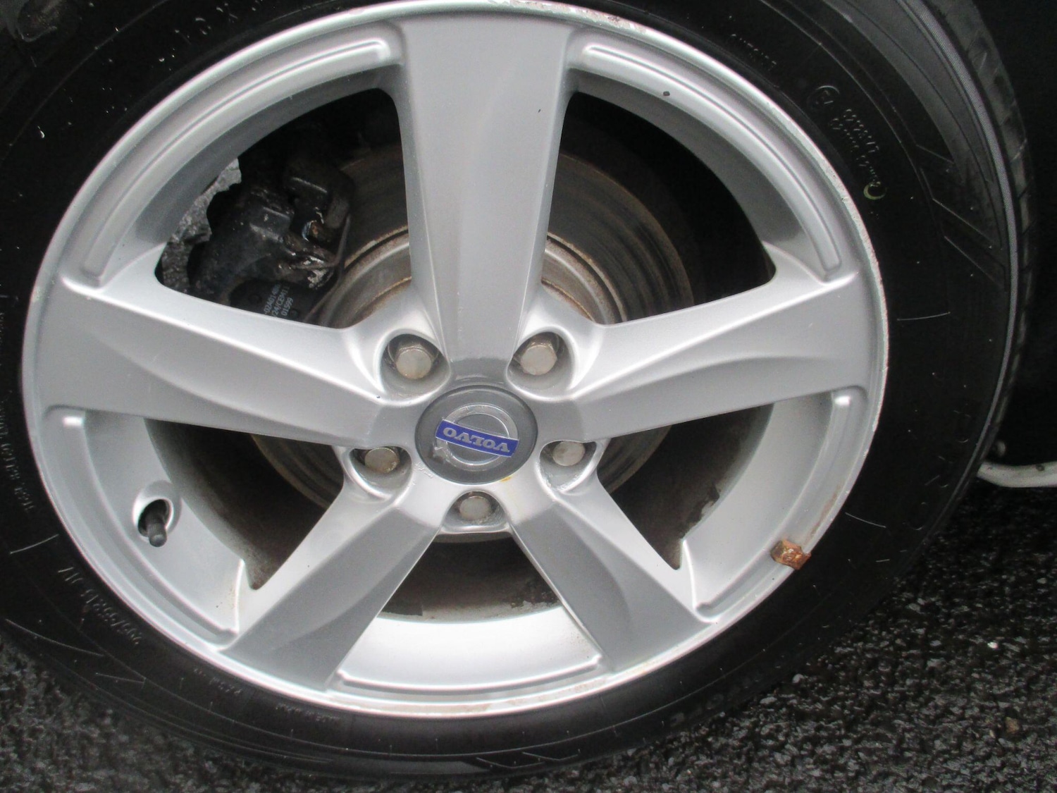 Used Volvo V40 2015 for sale - 76498972: Photo 32