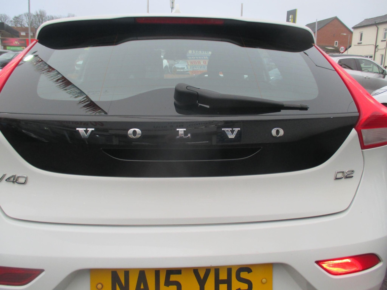 Used Volvo V40 2015 for sale - 76498972: Photo 9