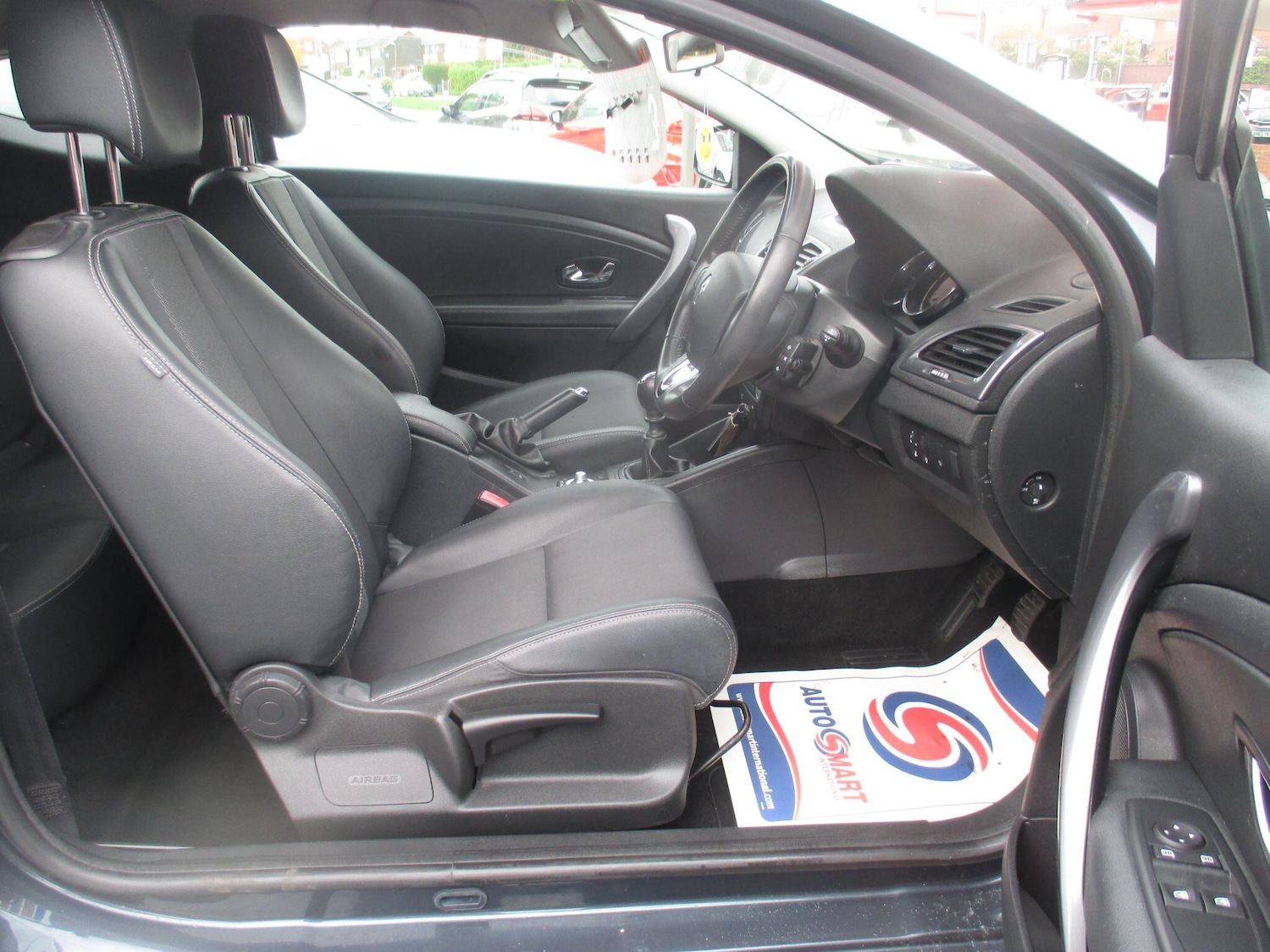 Used Renault Megane 2015 for sale - 76995391: Photo 14