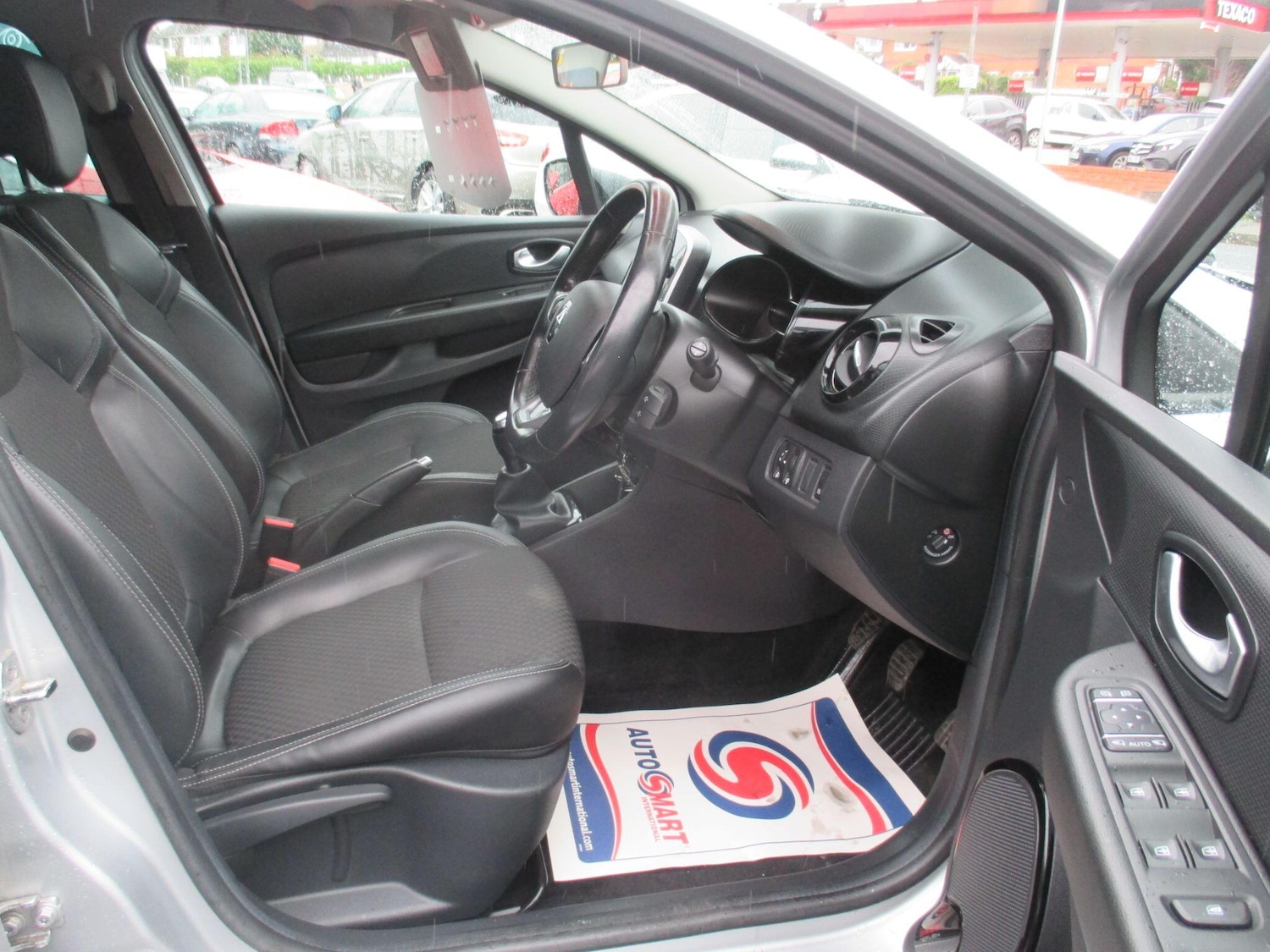 Used Renault Clio 2018 for sale - 76988583: Photo 12