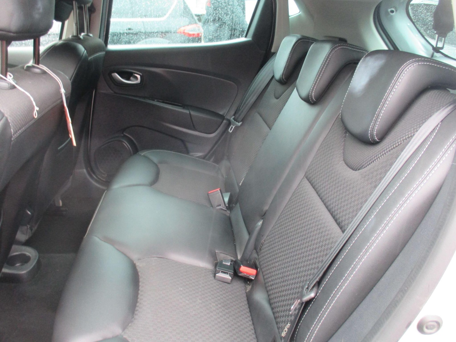 Used Renault Clio 2018 for sale - 76988583: Photo 17