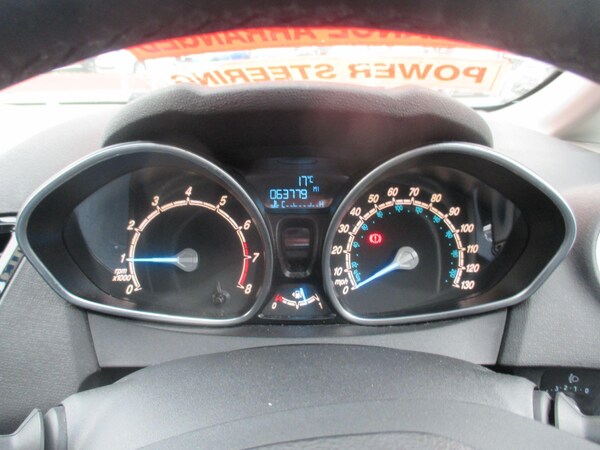Used Ford Fiesta 2014 for sale - 76020523: Photo 32