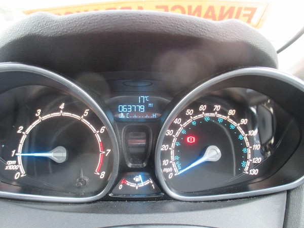 Used Ford Fiesta 2014 for sale - 76020523: Photo 33