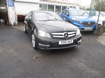 Used Mercedes-Benz C Class 2015 for sale - 76584999: Photo