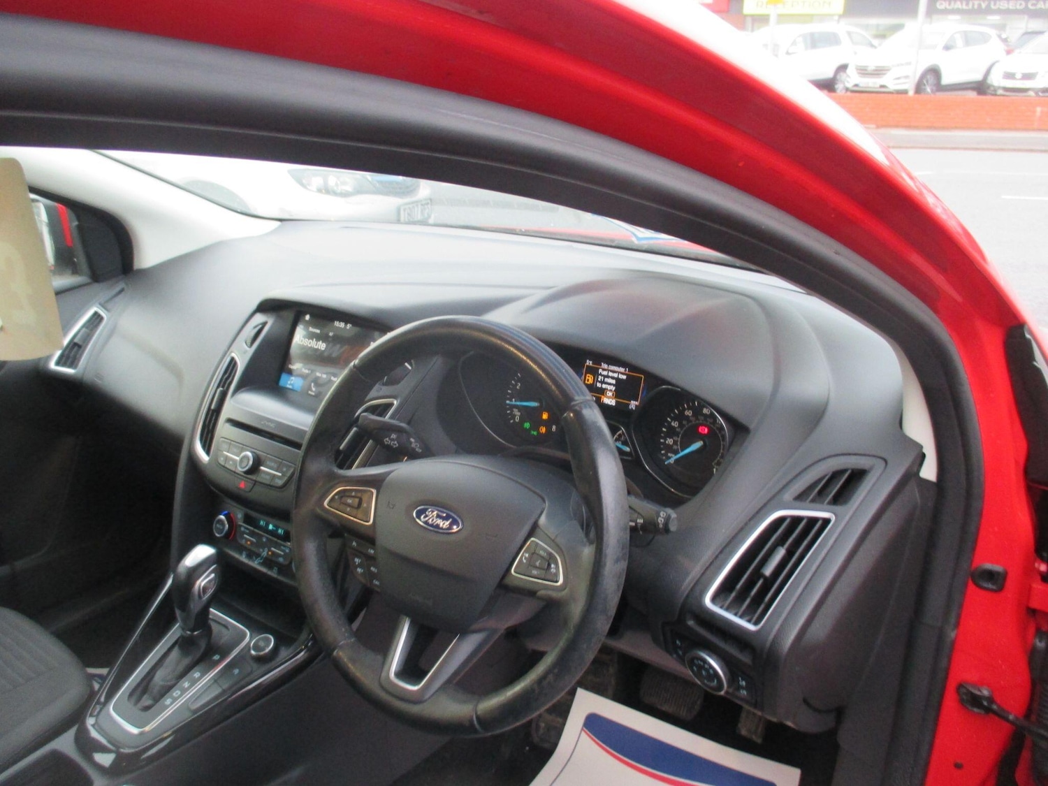 Used Ford Focus 2017 for sale - 77163621: Photo 15