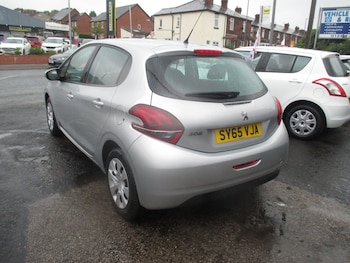 Used Peugeot 208 2015 for sale - 78860073: Photo