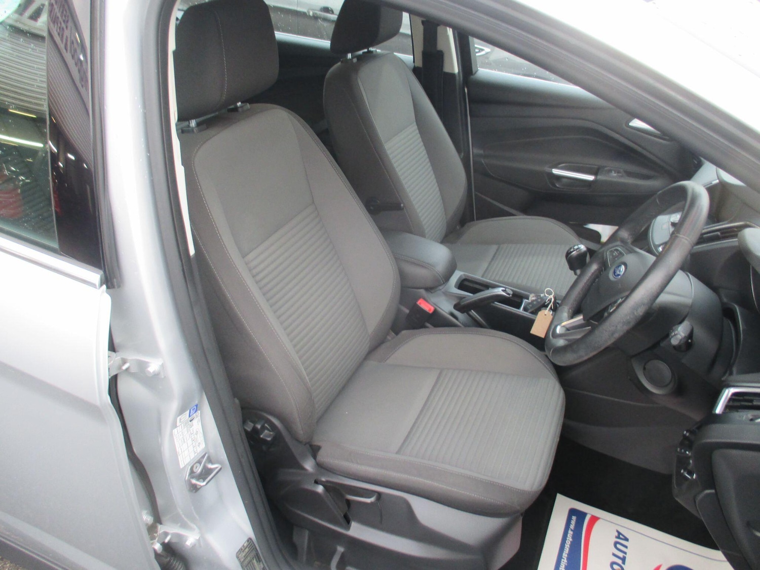 Used Ford C-Max 2016 for sale - 77060435: Photo 15