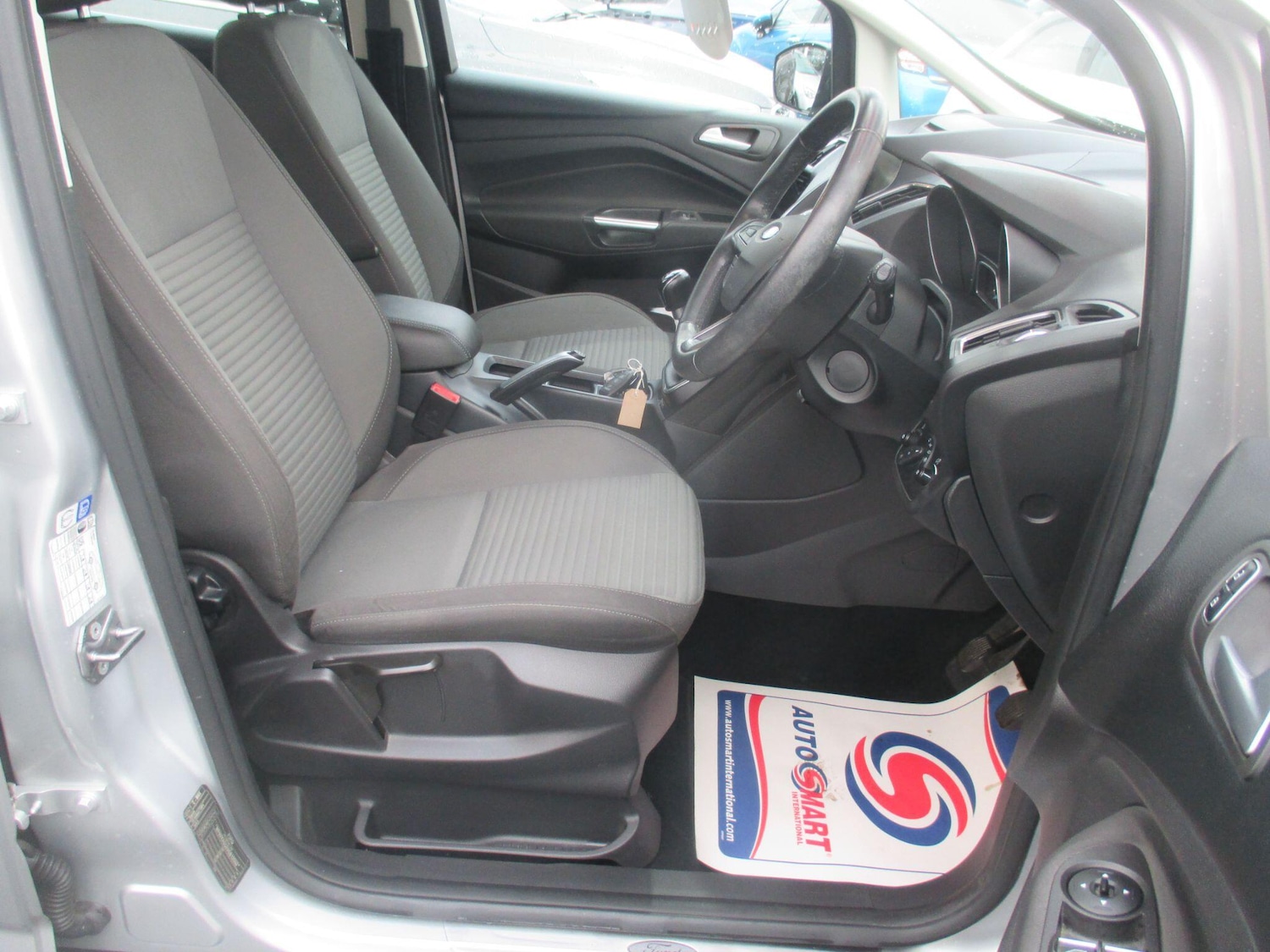 Used Ford C-Max 2016 for sale - 77060435: Photo 16