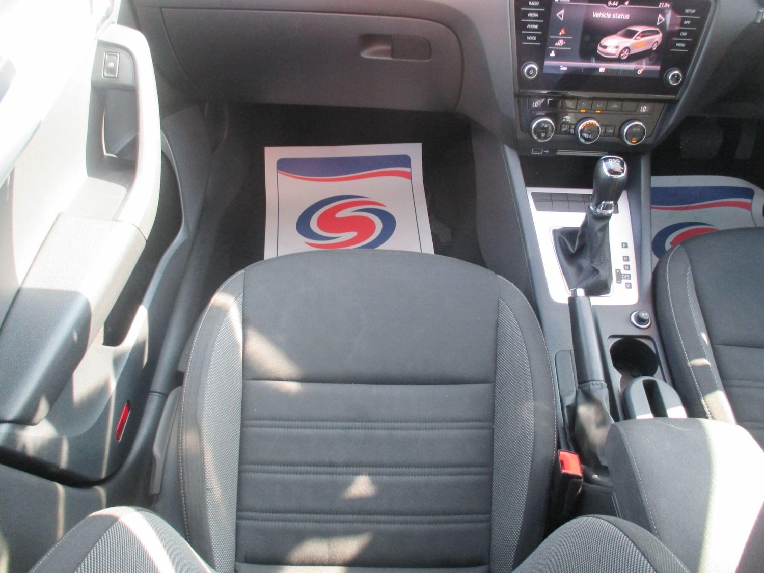 Vehicle 21
