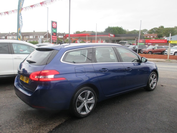 Used Peugeot 308 SW 2017 for sale - 75978999: Photo 10