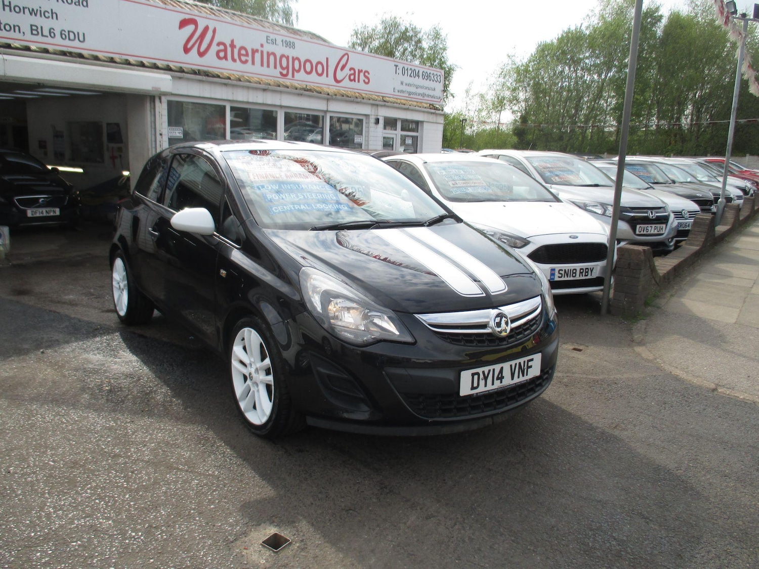 Used Vauxhall Corsa 2014 for sale - 76991137: Photo 2