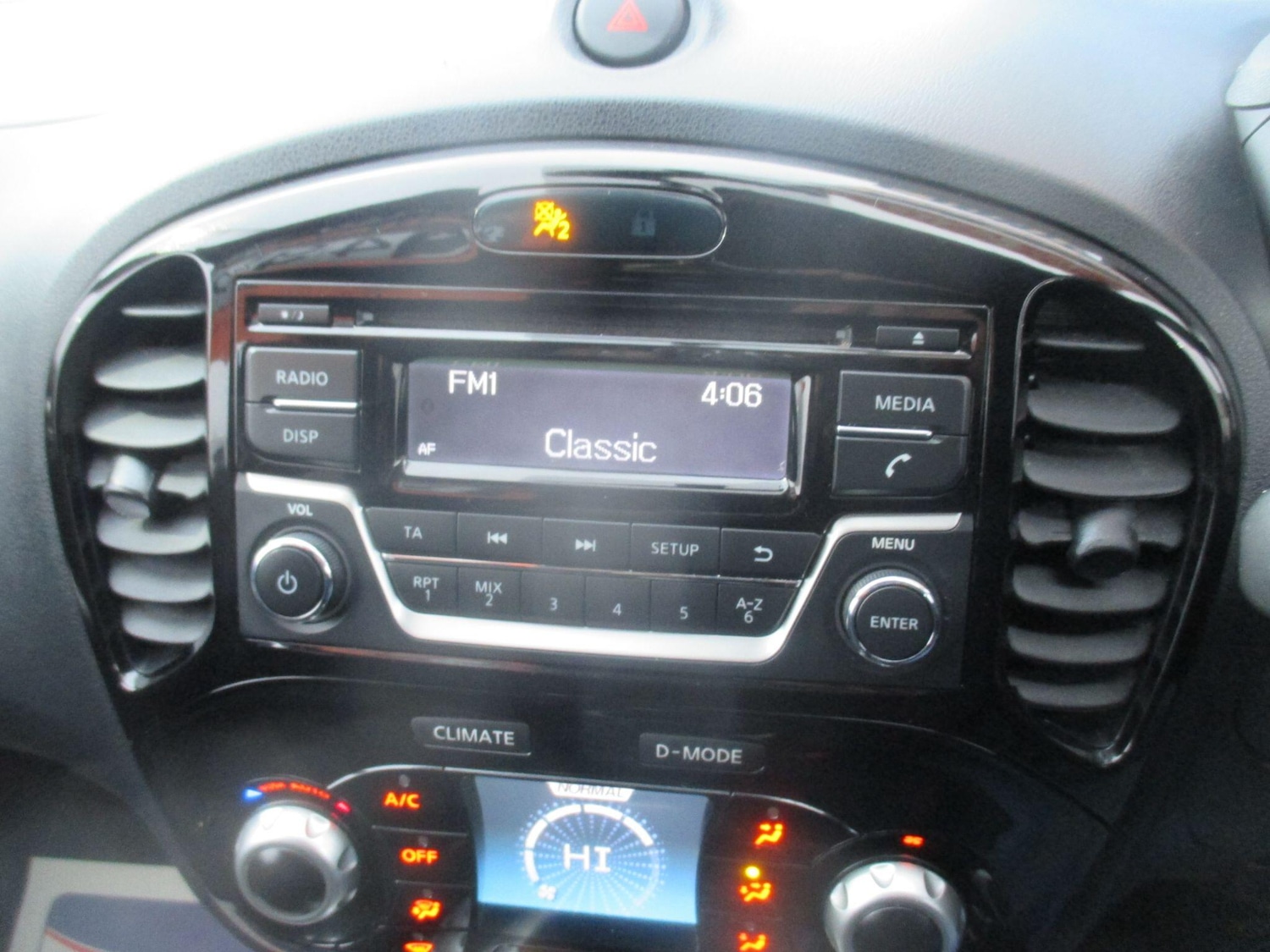 Used Nissan Juke 2015 for sale - 77242647: Photo 26