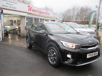 Used Kia Stonic 2018 for sale - 77598085: Photo