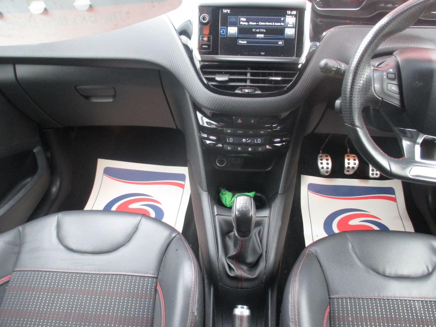 Used Peugeot 208 2015 for sale - 76085340: Photo 24