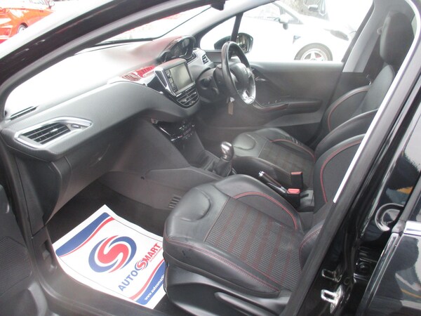 Used Peugeot 208 2015 for sale - 76085340: Photo 27