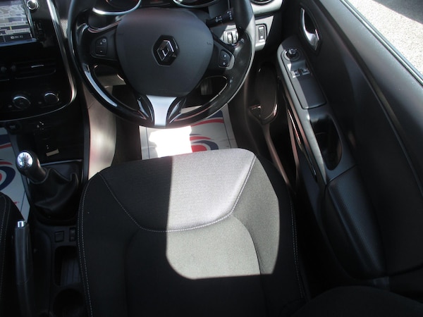 Used Renault Clio 2015 for sale - 75401278: Photo 19