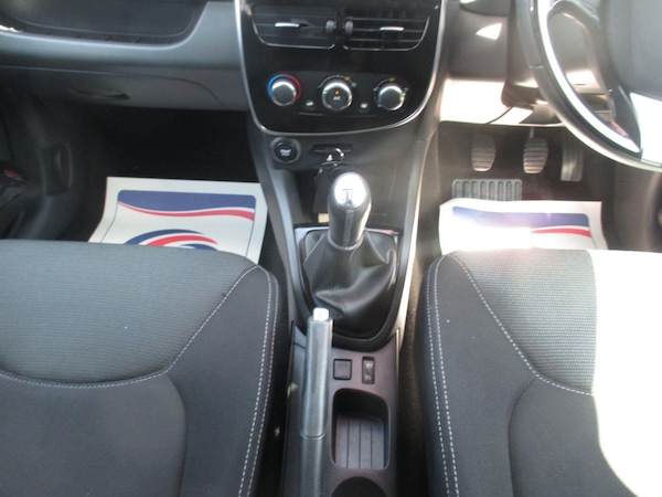Used Renault Clio 2015 for sale - 75401278: Photo 20