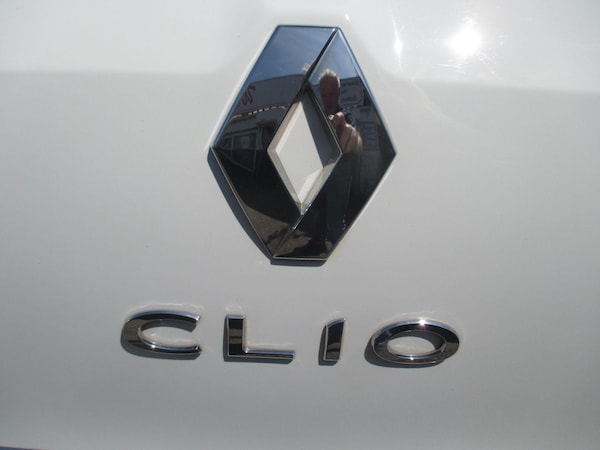Used Renault Clio 2015 for sale - 75401278: Photo 26